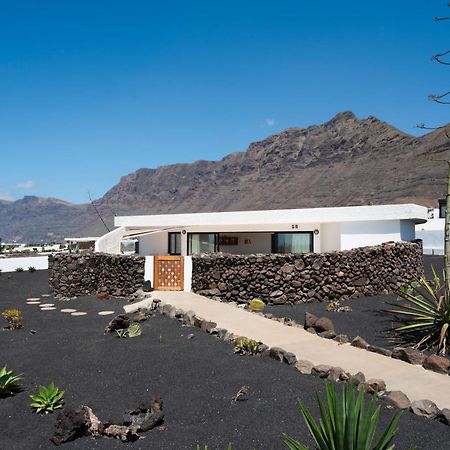 Lanzarote Famara Beach Bungalow Eksteriør billede